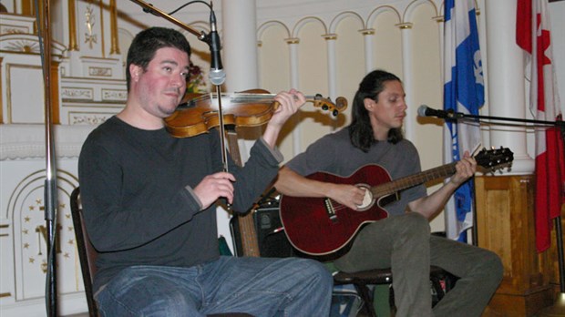 La Chapelle ensorcelée par la musique traditionnelle