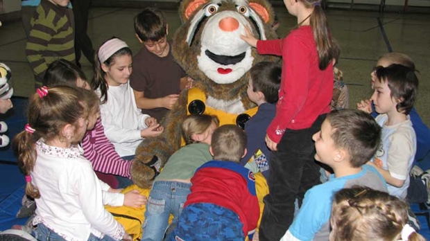 La mascotte Bubusse en tournée dans les écoles de la CSBE