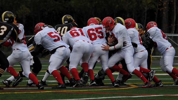 Des Dragons au camp de sélection pour participer à l’International Bowl Showcase de Toronto