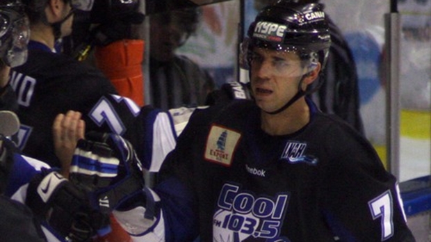 Phillipe Audet marque deux buts dont celui de la victoire pour le Cool-FM