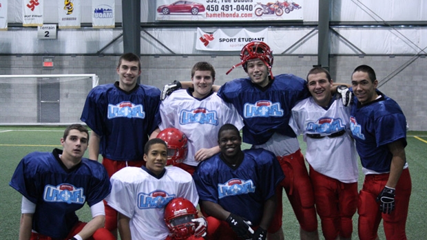 Six membres des Dragons franchissent la première étape