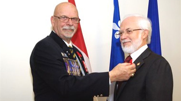 La campagne du coquelicot est lancée par Réal Donati à Québec