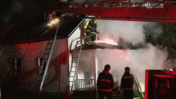 Un incendie suspect ravage une résidence à Saint-Georges