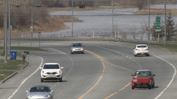 Saint-Georges: Des feux de circulations seront aménagés à l'intersection de la route 271 et de la 6e Avenue Nord