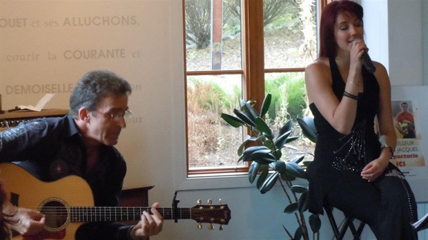 Le duo de Luce Veilleux et Mario Jacques à l'église Saint-Paul-de-Cumberland