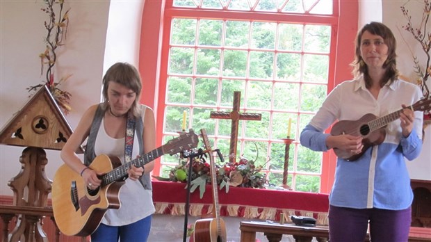 Garoche ta sacoche : Du folk insolite à Cumberland