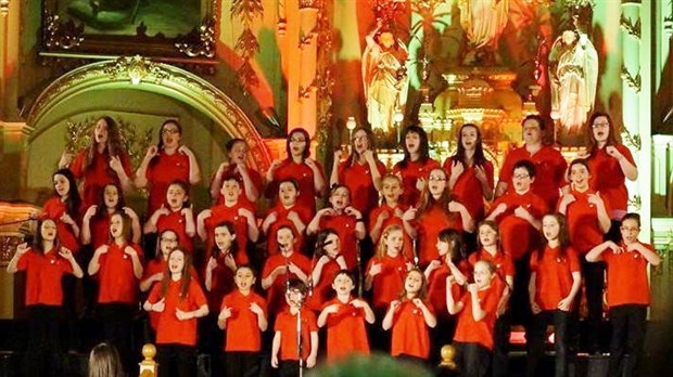 La Chorale Les Rossignols chante Céline Dion pour un concours