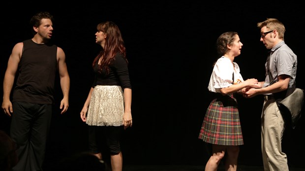 « Danse-toi de d’là! », une comédie rafraîchissante sur les planches du Ganoué