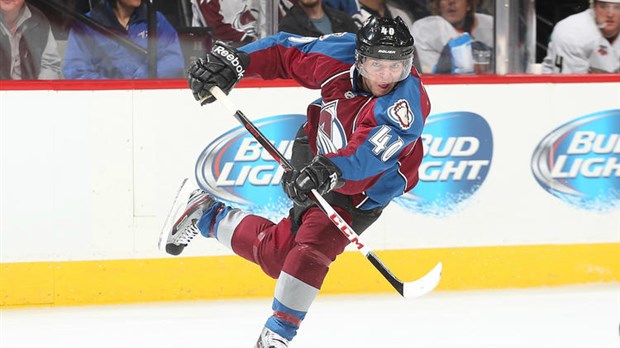 EN BREF | Alex Tanguay obtient son 800e point dans la LNH