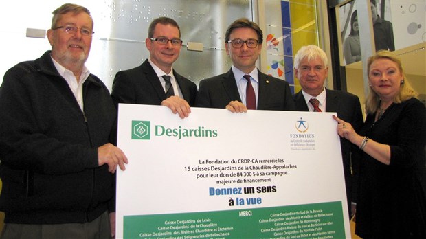 Des caisses Desjardins de la Chaudière-Appalaches offrent un soutien financier de 84 300 $ au CRDP-CA