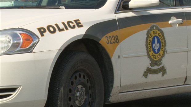 Un conducteur brûlé au 2e et 3e degré par un objet explosif lancé dans son véhicule 