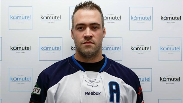 Mikel Doucet : le hockeyeur qui a toujours fait sa place