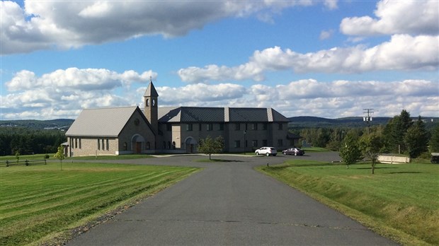 Fermeture de l’Abbaye Notre-Dame du Bon Conseil; Sœur Marie reste sereine et positive