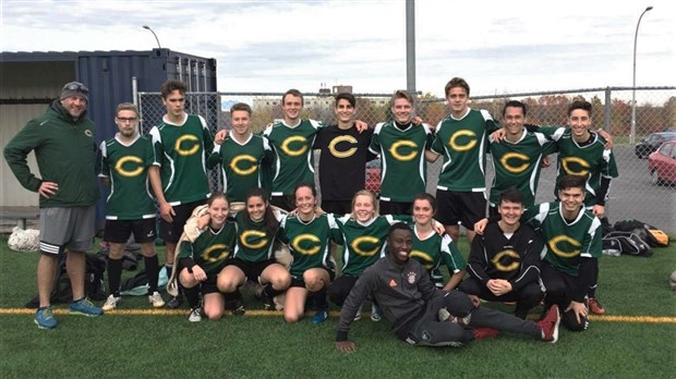 Les Condors du Cégep Beauce-Appalaches vice-champions en soccer mixte