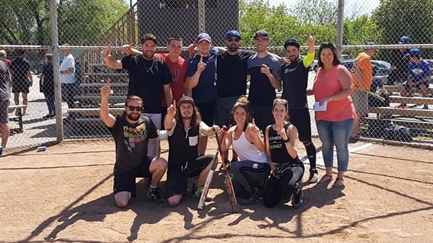 Les Bulldogs de Beauce-Centre tiendront un tournoi de balle pour financer leur prochaine saison 