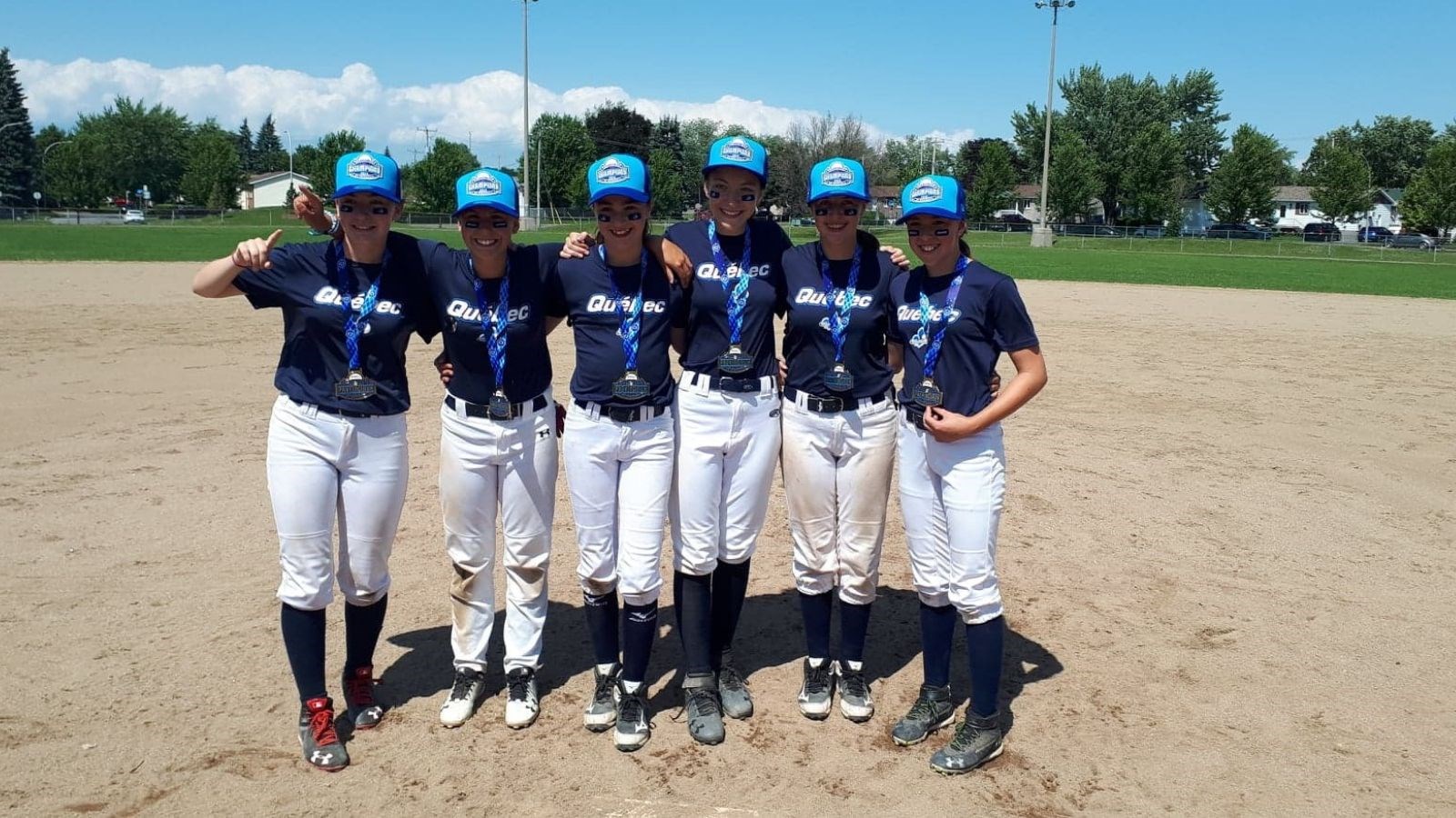 Six Beauceronnes Gagnent Le Championnat Provincial De Baseball Féminin ...