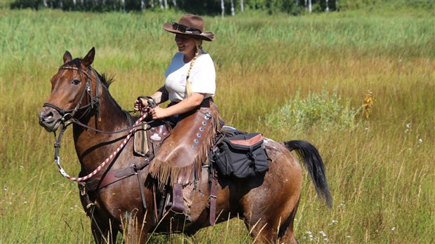 Une Beauceronne se prépare pour 3 600 km de randonnée à cheval en Mongolie