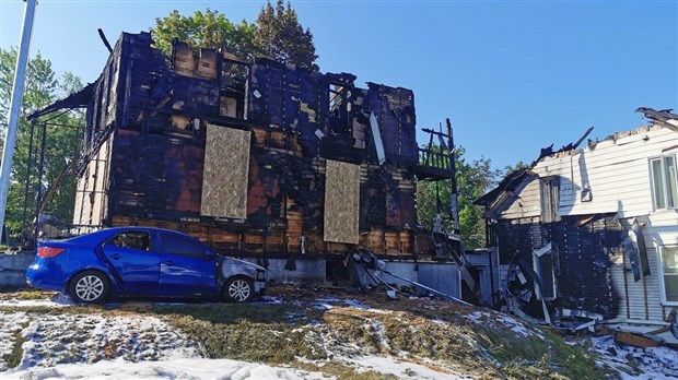 Incendie : des dégâts majeurs sur deux immeubles à logements à Saint-Georges 