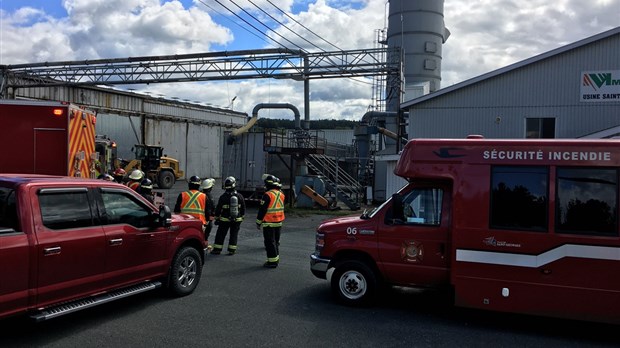 Feu de machinerie chez Produits Matra