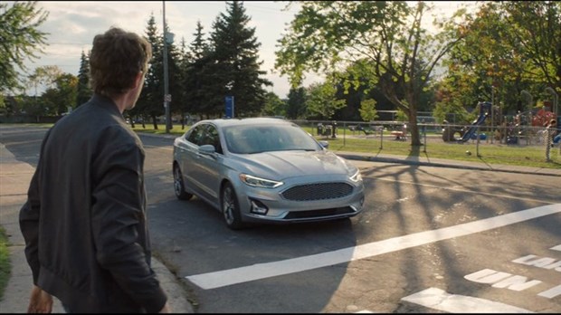 Personne n’est roi sur la route. Partageons-la!