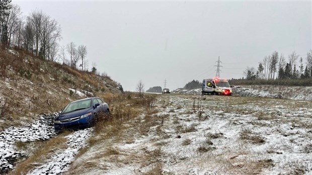 La première neige cause plusieurs sorties de route en Beauce-Sartigan