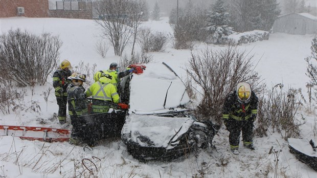 Accident impliquant trois véhicules à Saint-Joseph