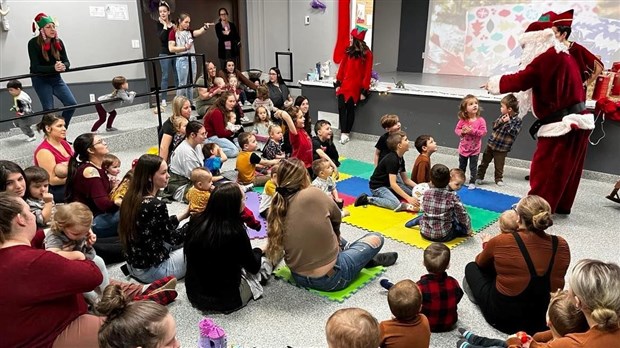 Une trentaine de familles du Berceau ont rencontré le Père Noël