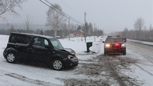 Collision entre un autobus et une voiture à Saint-Georges