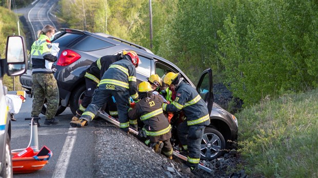 Un septuagénaire fait une sortie de route à Beauceville