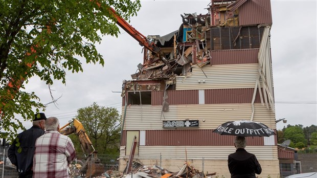 Un bâtiment détruit, mais les souvenirs restent