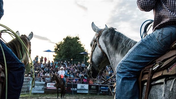 Les 43e Festivées Western de Saint-Victor battent leur plein