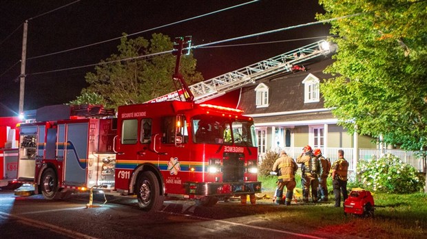 Un incendie fait d'importants dégâts dans une résidence de Sainte-Marie