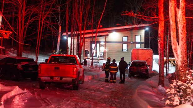 Feu de cheminée à Saint-Alfred