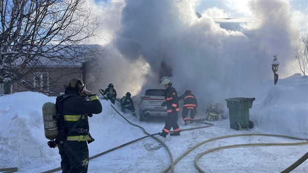 Un feu de véhicule à Saint-Georges