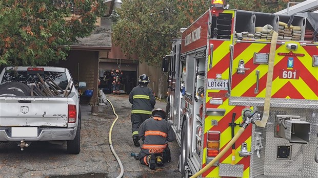 Incendie mineur de garage résidentiel