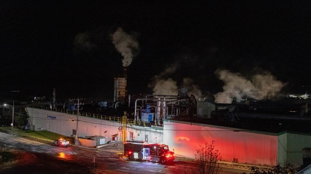 Feu d'industrie chez Royal Mat à Beauceville