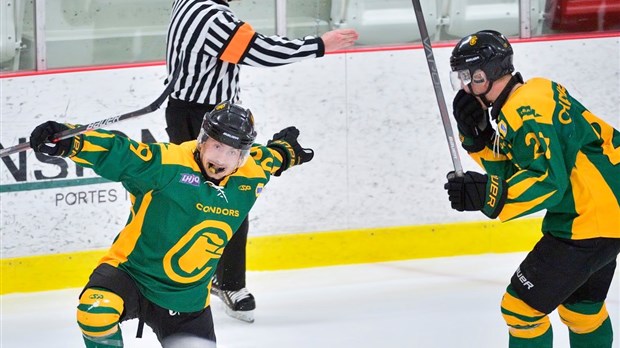 Condors Hockey: Charles-Étienne Hébert mis à l'honneur pour son 100e match