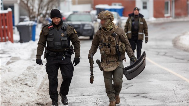 Perquisition et arrestation à Saint-Georges