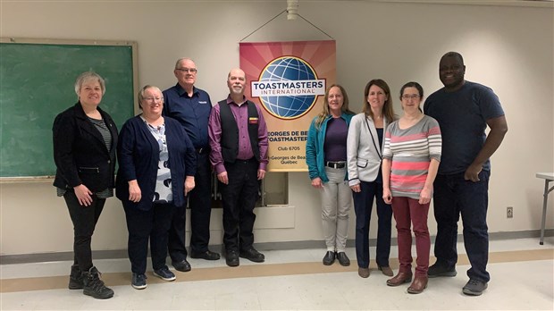 Un nouveau Conseil d'administration pour le club Toastmasters de Saint Georges 