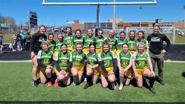 Le rugby féminin benjamin débarque à la polyvalente Bélanger