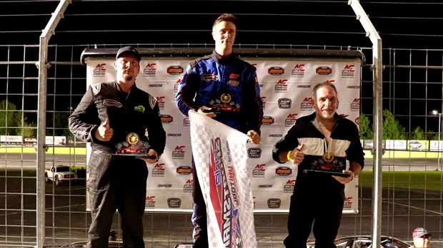 Autodrome Chaudière: une première victoire pour Dominic Jacques