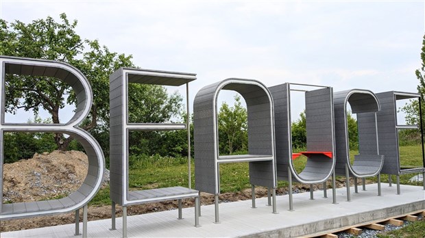 Un premier panneau «Beauce» installé sur la Véloroute