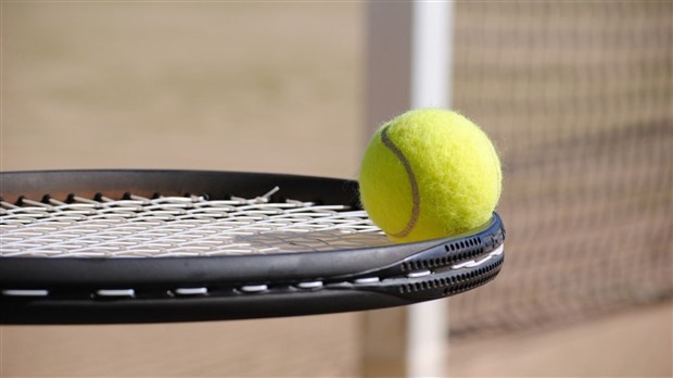 Séances de tennis gratuites à Sainte-Marie