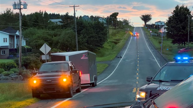 Cycliste heurté à Saint-Sébastien: la SQ confirme le décès et l'identité de la victime