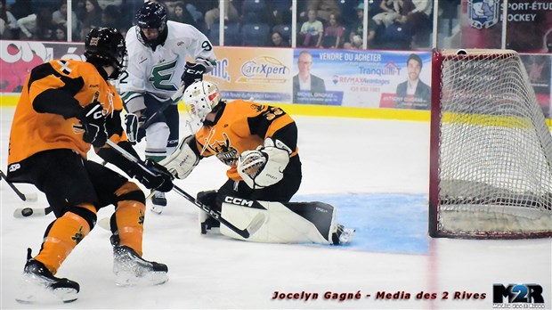 Hockey: les Chevaliers en difficulté contre Trois-Rivière