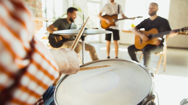 Improvisation musicale et réseautage festif au Grand Jam Solstice