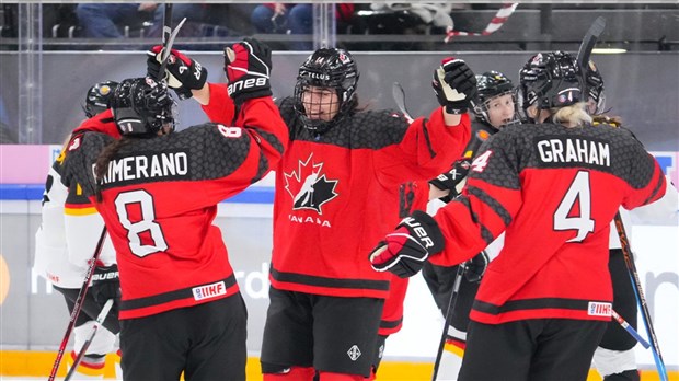 Championnat mondial féminin des M18: les Canadiennes écrasent les Allemandes