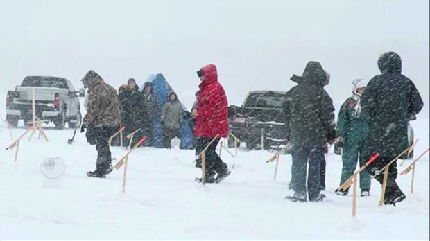 Ouverture de la pêche hivernale au lac aux Cygnes