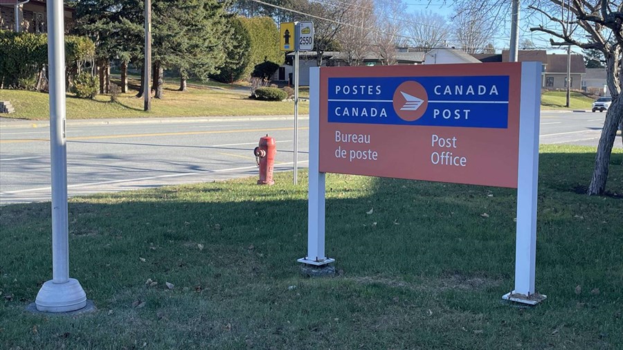 Postes Canada dit avoir dû traiter 8 millions de colis de moins que l'an dernier