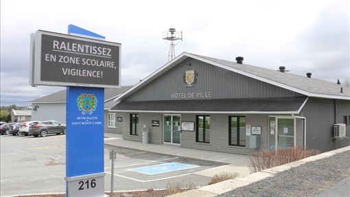 Pour 2025, Saint-Benoit-Labre adopte un budget de 3,4 M$ 